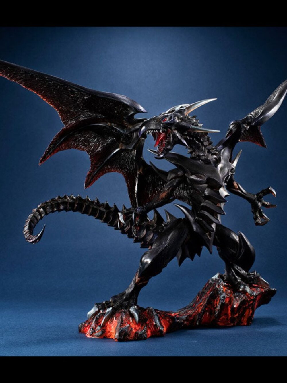 YuGiOh Duel Monsters Megahouse Art Works Monsters Red-Eyes Black Dragon Figure